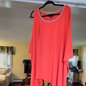 Swing oversized blouse